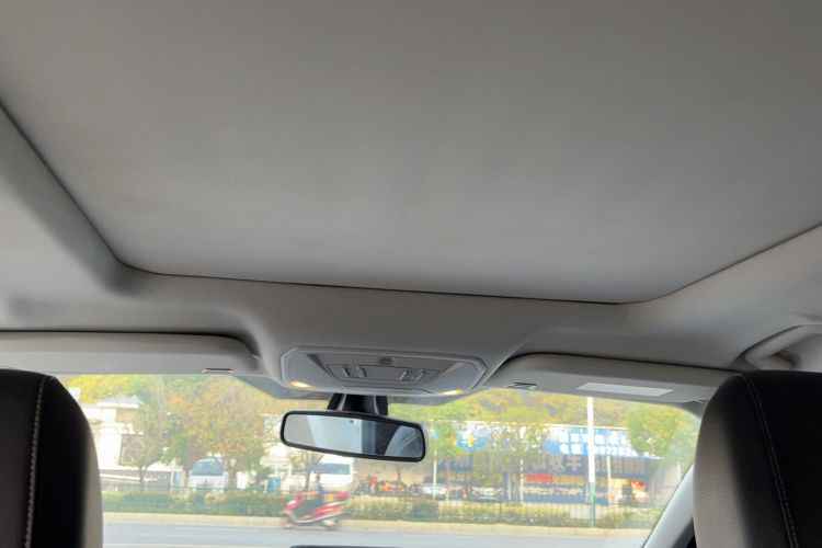 Used Ford Kuga 2018 EcoBoost 180 Two-Wheel-Drive Platinum Edition
