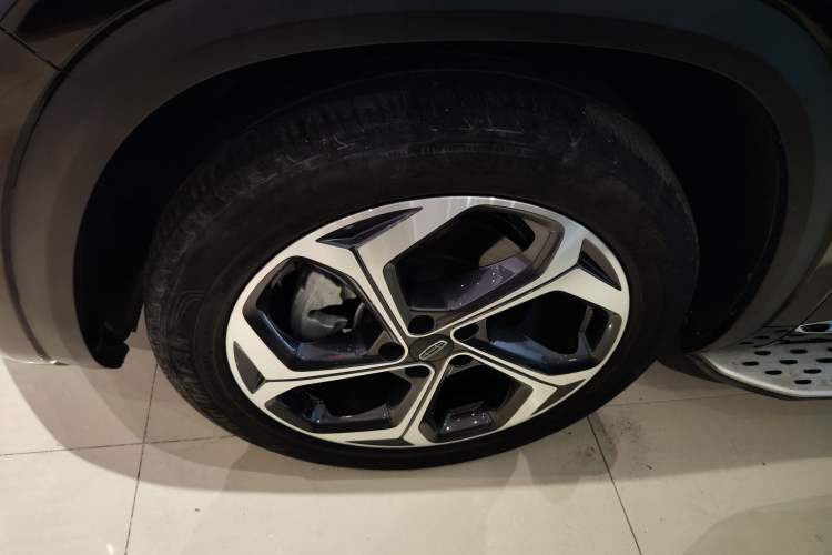 Used Geely Auto Monjaro L 2021 2.0TD DCT EVO Two-Wheel Drive Prestige Version
