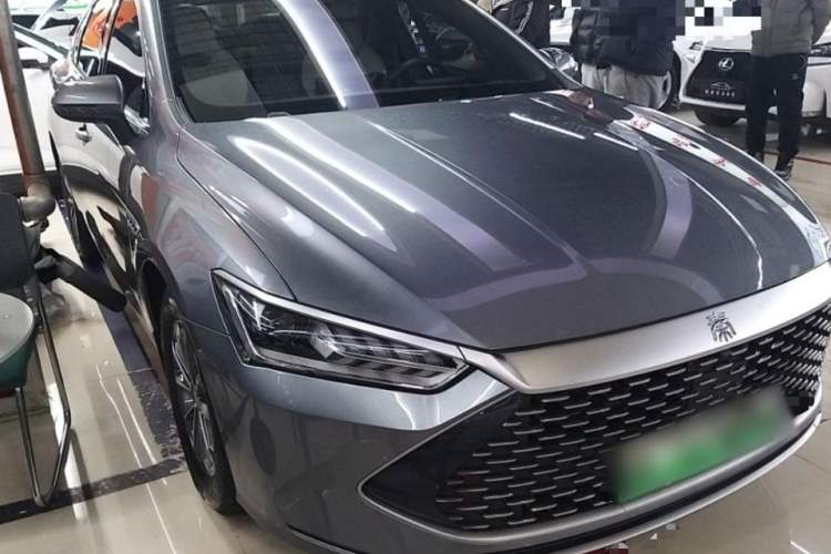 Used BYD Qin PLUS 2023 Champion Edition DM-i 55KM Leading Model
