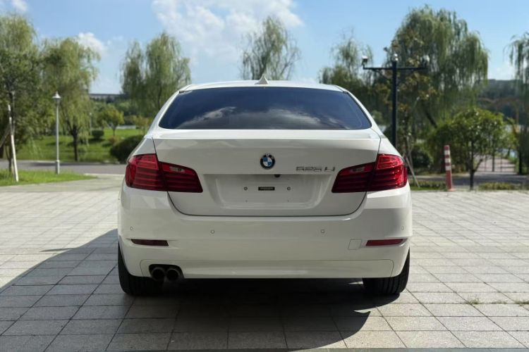 Used BMW 5 Series 2014 520Li Elegant Model

