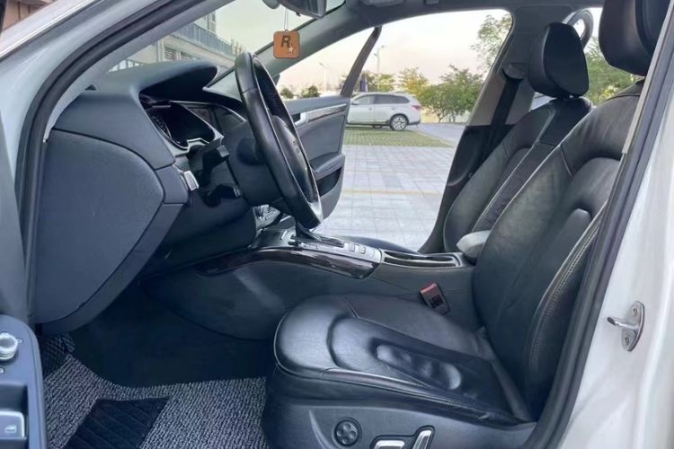 Used Audi A4L 2015 35 TFSI Automatic Standard Model
