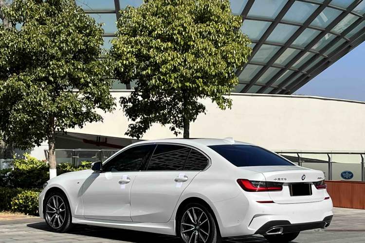 Used BMW 3 Series 2021 Restyled 325Li M Sport Package
