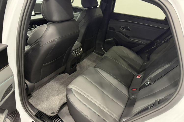 Used BYD Qin L 2024 DM-i 80KM Leading Model
