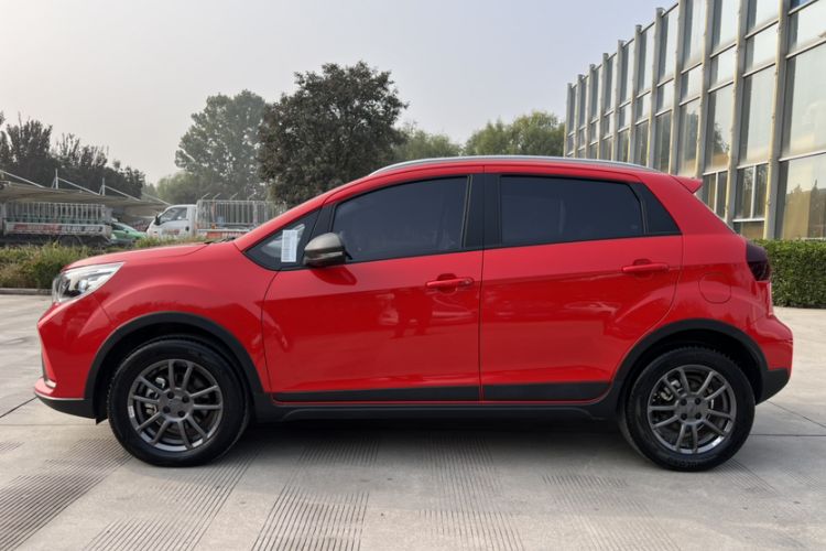 Used Geely Auto Vision X3 2021 PRO 1.5L CVT Deluxe Model
