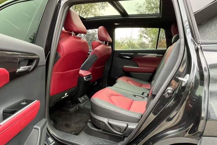 Used Toyota Crown Land Cruiser 2021 2.5L HEV Four-Wheel Drive Flagship Edition
