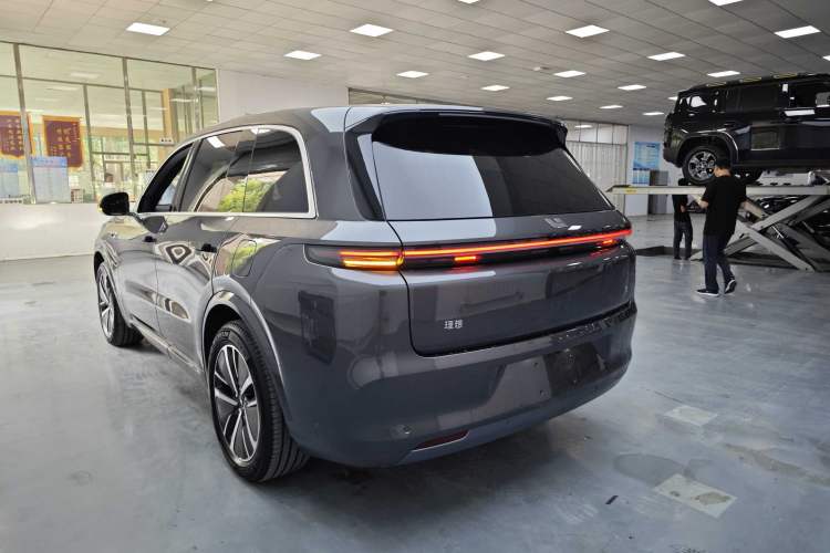 Used Li Auto L8 2024 Max

