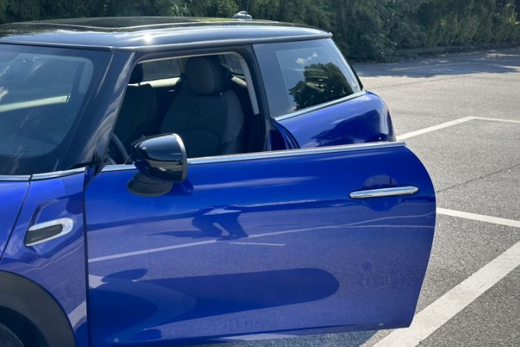 Used  MINI 2019 1.5T COOPER Classic Edition
