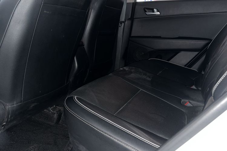 Used Hyundai ix25 2017 1.6L Automatic Smart Version
