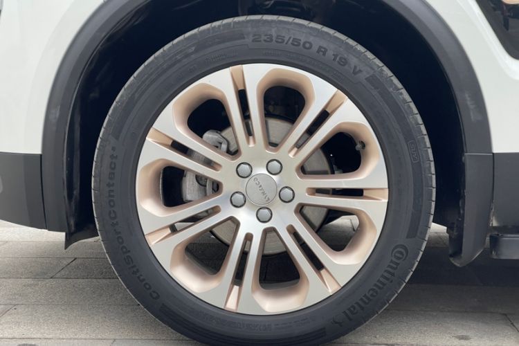 Used Lynk & Co 01 2017 2.0T Two-Wheel Drive Pro Edition
