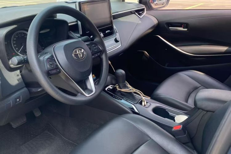 Used Toyota Corolla 2021 Dual-Motor 1.8L E-CVT Elite Edition