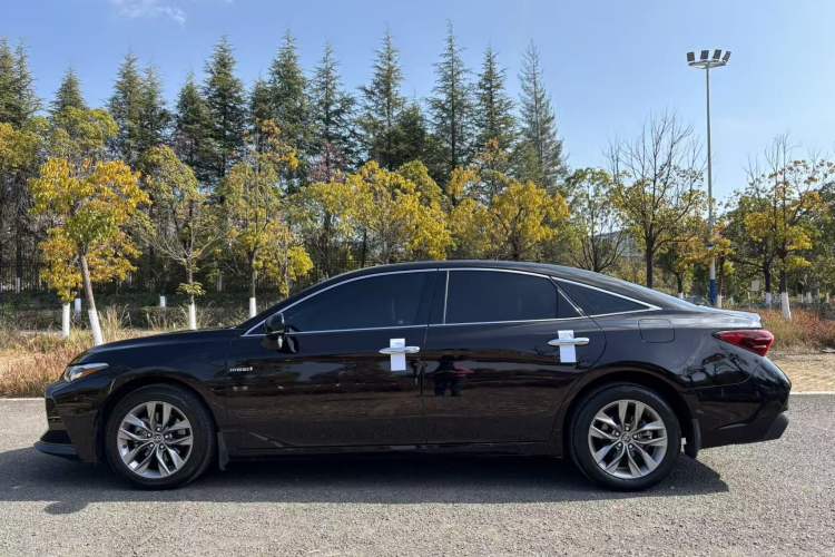 Used Toyota Avalon 2019 Dual-Engine 2.5L Luxury Edition China V Standard
