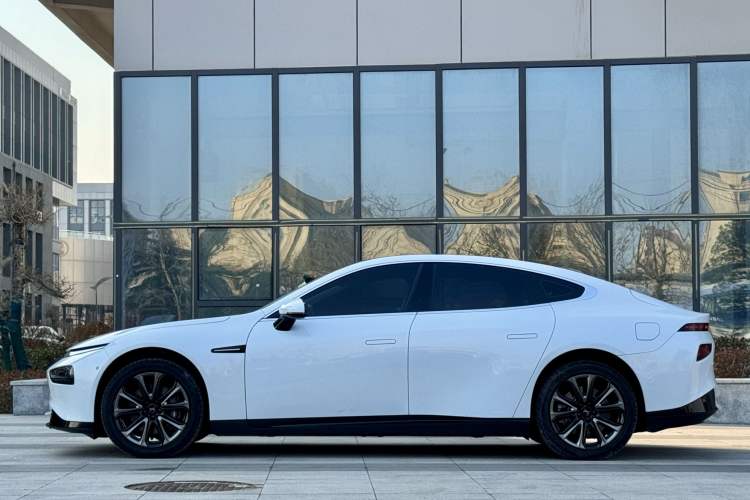 Used XPeng P7 2020 586N
