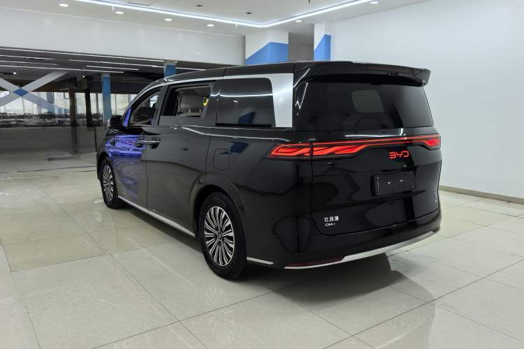 Used BYD Xia 2025 DM-i 1.5T 180km Excellence Model

