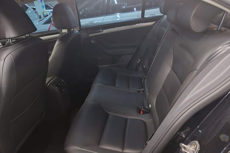 Used Volkswagen Sagitar 2018 1.6L Automatic Comfort Model
