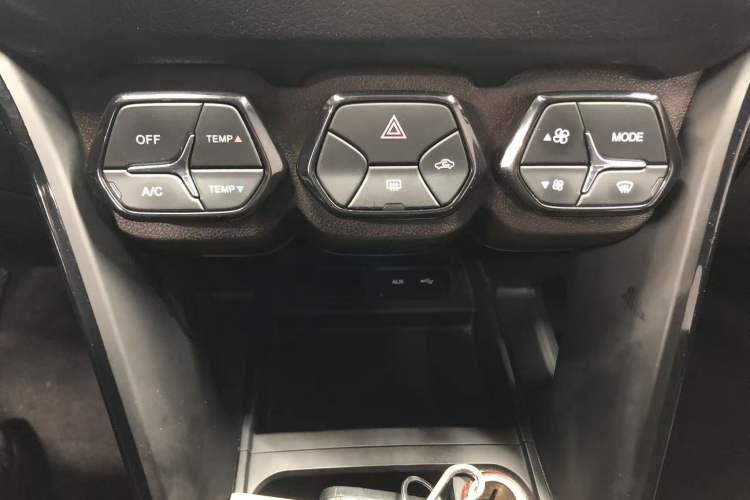 Used GAC Trumpchi GS4 2015 200T Manual Elite Edition