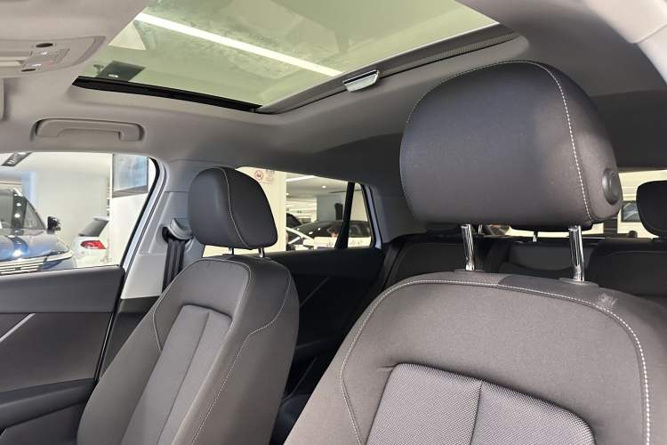 Used Audi Q2L 2018 35 TFSI Launch Exclusive Edition China VI
