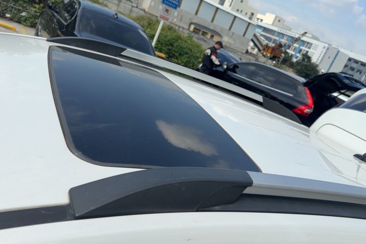 Used Chevrolet Trax 2016 1.4T Automatic Two-Wheel Drive Comfort Version with Sunroof
