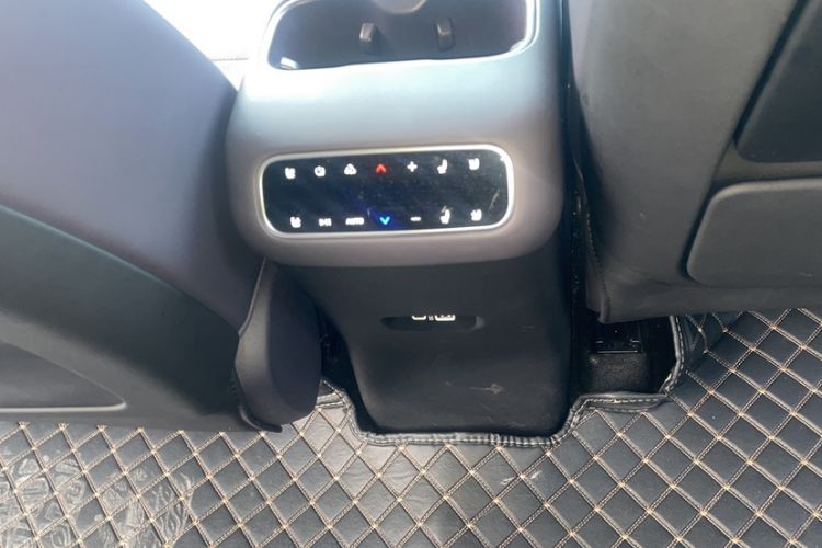 Used Leapmotor C16 2024 Range-Extended 200 Luxury Edition
