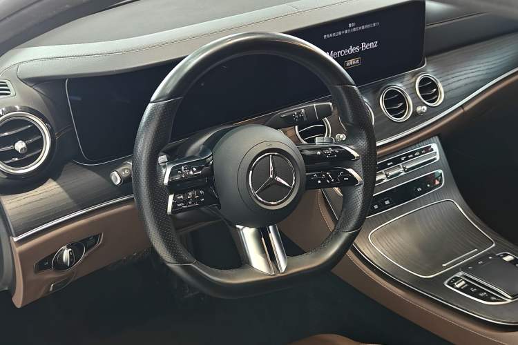 Used Mercedes-Benz E-Class 2021 Restyled E 300 L Sporty and Stylish Edition
