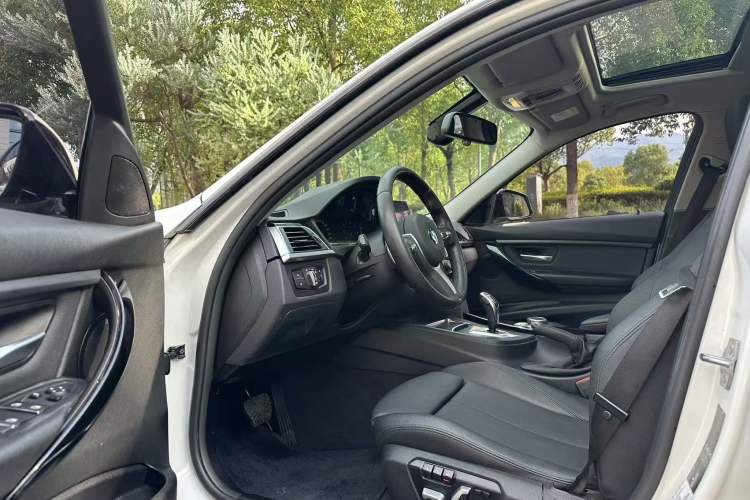 Used BMW 3 Series 2019 320Li M Luxury Package
