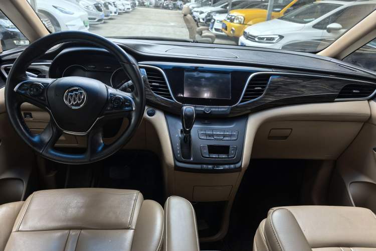Used Buick GL8 2017 ES 28T Premium Version China V Standard
