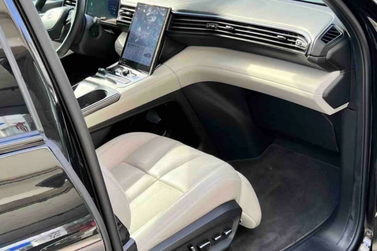 Used Nio ES8 2020 415 km Signature Edition 6-Seater Version