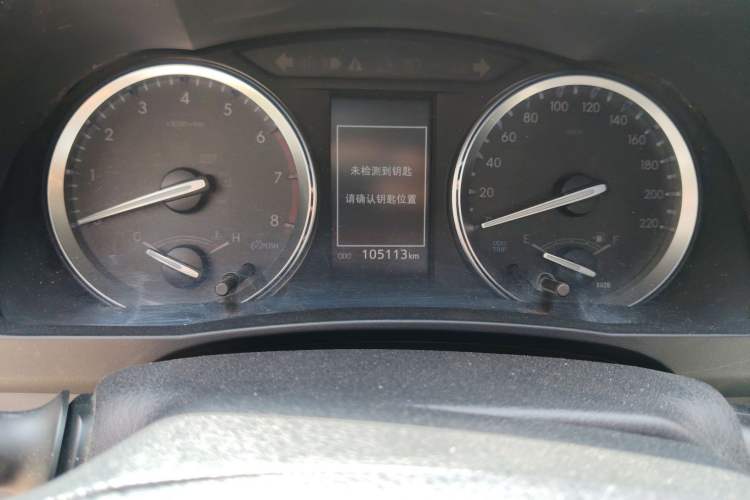 Used Toyota Highlander 2018 2.0T Four-Wheel Drive Luxury Edition 7 Seats China V Emission Standard