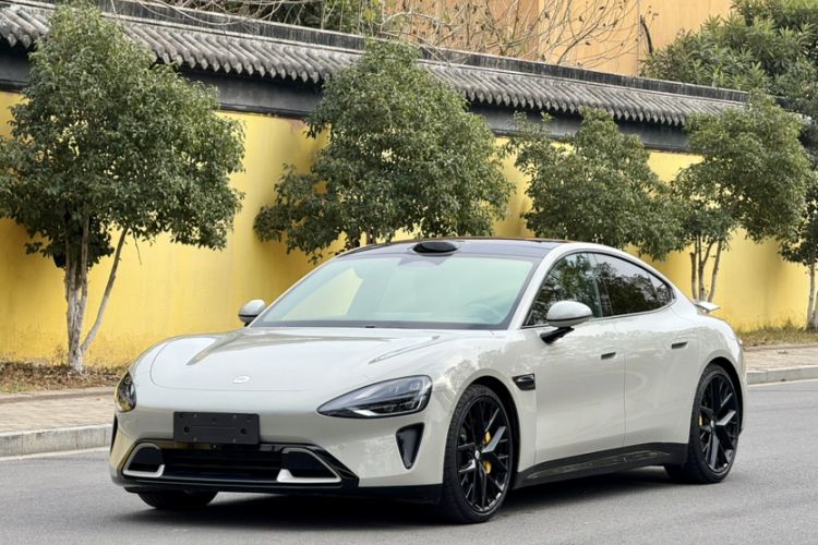 Used Xiaomi Auto SU7 2024 Four-Wheel Drive Ultra-Long Range Advanced Intelligent Driving Max Edition