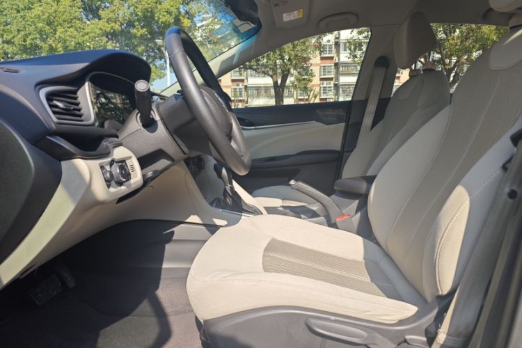 Used Buick GT 2015 15N Automatic Entry-Level Trim
