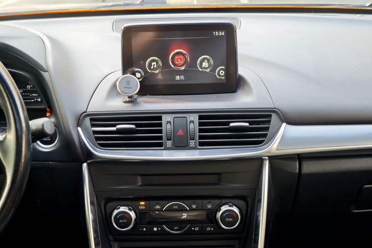 Used Mazda CX-4 2018 2.0L Automatic Two-Wheel Drive Blue Sky Premium Upgrade Version China VI Standard
