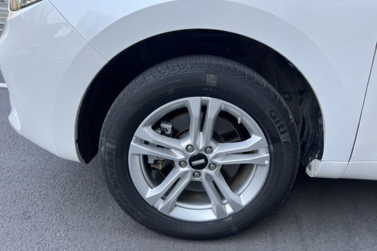 Used Wey VV5 2019 1.5T Two-Wheel Drive Smart Pioneer
