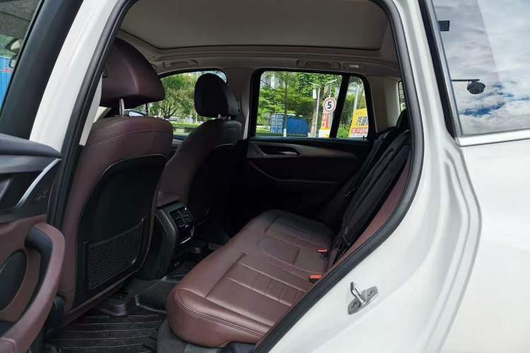 Used BMW iX3 2021 Updated Leading Edition
