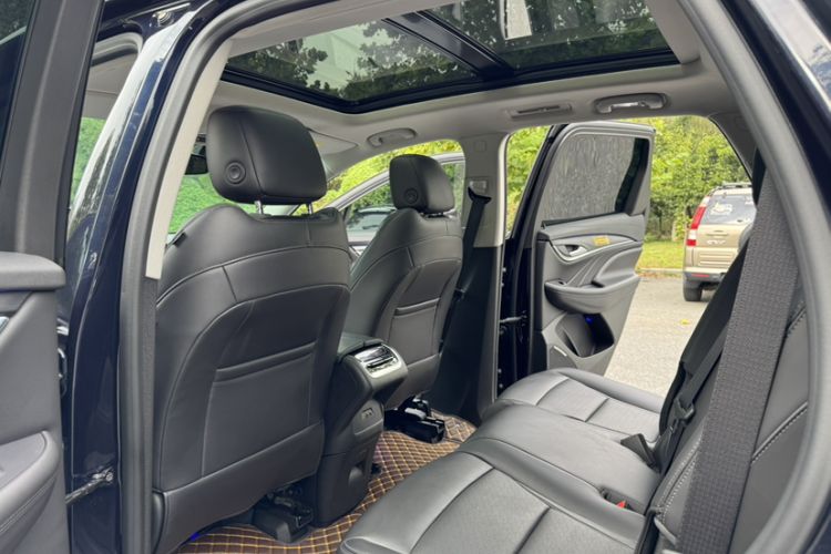 Used Buick Enclave 2022 652T Two-Wheel-Drive Prestige 7-Seater
