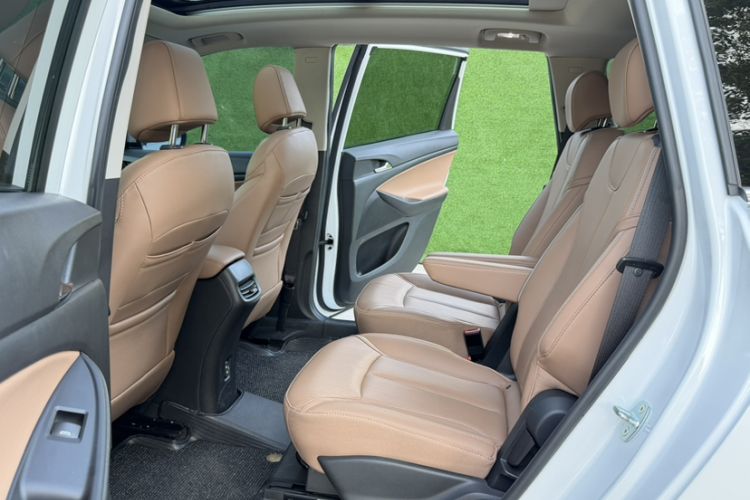 Used Buick GL6 2021 323T Mild Hybrid Connect Luxury Model
