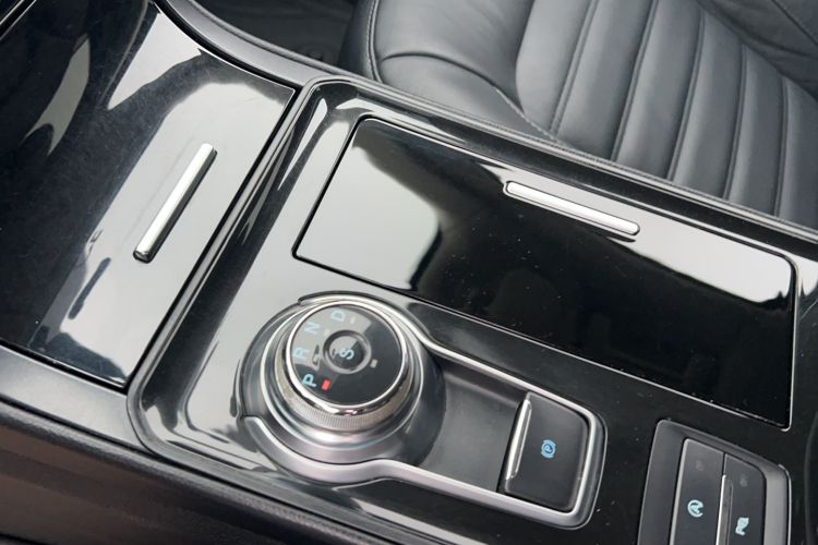 Used Ford Edge 2020 EcoBoost 245 Two-Wheel Drive Titanium 7-Seater
