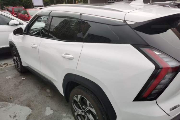 Used Geely Auto FX11 2024 1.5TD DCT Prestige Edition