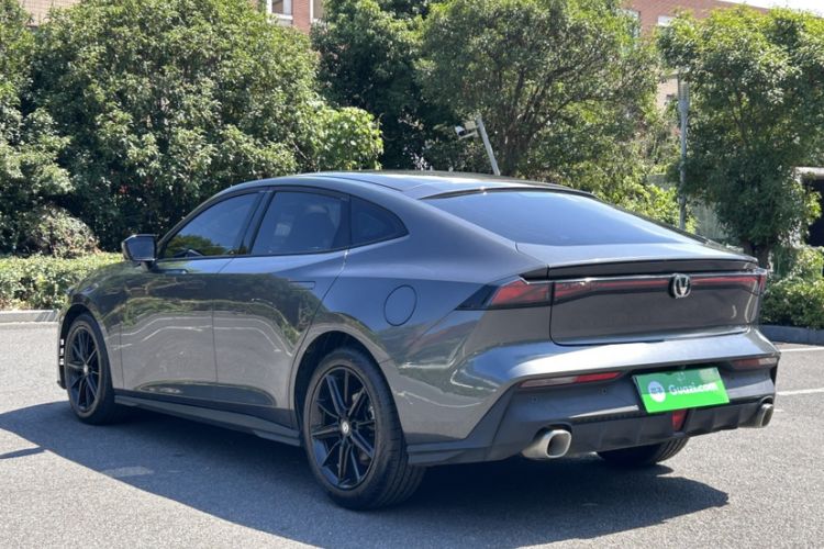 Used Changan UNI-V 2023 1.5T Premium Model
