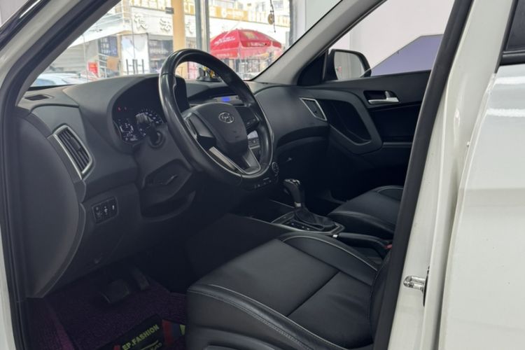 Used Hyundai ix25 2015 1.6L Automatic Two-Wheel Drive Smart GLS Trim
