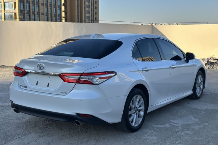 Used Toyota Camry 2021 2.0G Luxury Edition