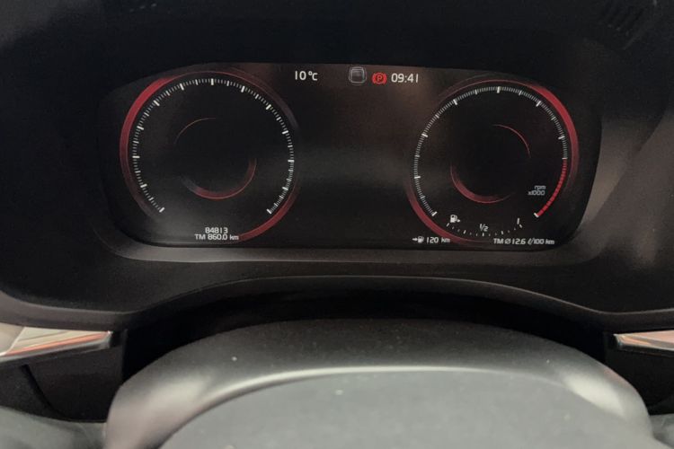 Used Volvo XC60 2019 T5 4x4 Zhiyuan Edition China VI Standard