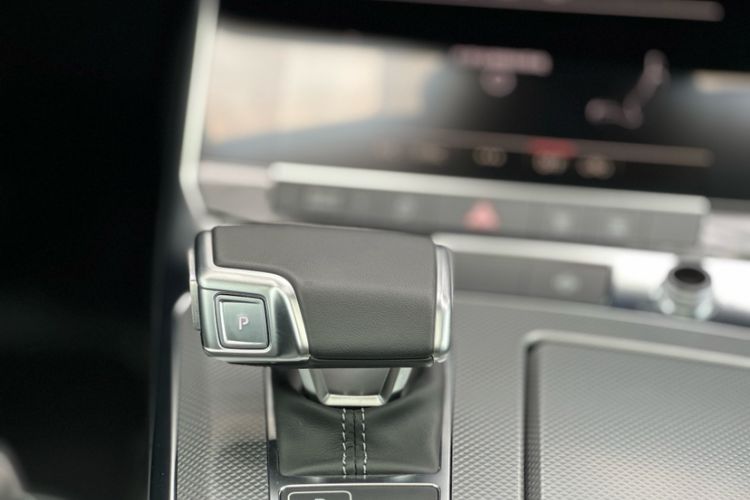 Used Audi A6L 2019 40 TFSI Luxury Dynamic Model
