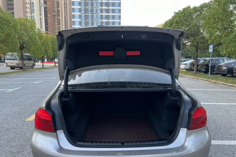 Used BMW 5 Series 2020 525Li Luxury Package