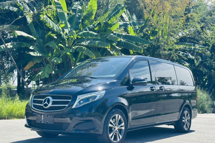 Used Mercedes-Benz V-Class 2017 V 260 Avantgarde Edition