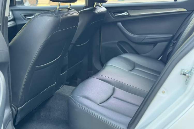 Used Roewe 360 2017 1.5L Manual Luxury Edition
