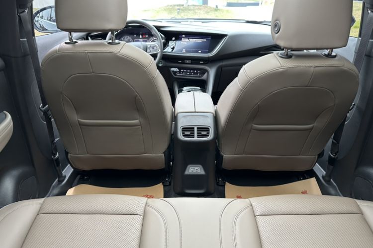 Used Buick Envision 2021 Encore Plus 652T Five-Seat Luxury Model
