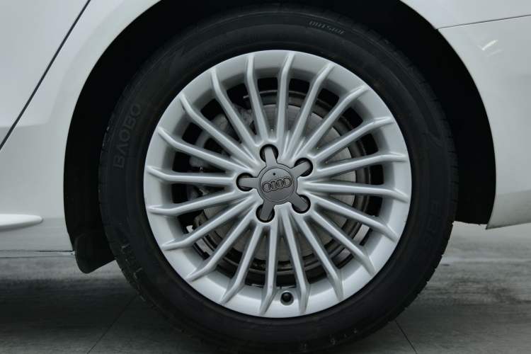 Used Audi A4L 2015 35 TFSI Automatic Comfort Model
