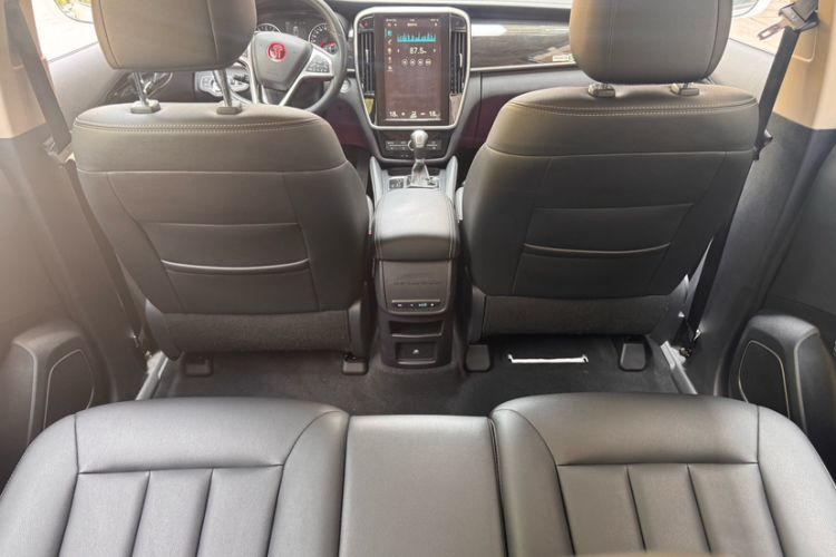 Used BYD Song MAX 2017 1.5T Automatic Smart Connect Prestige 7-Seater
