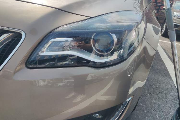 Used Buick Regal 2015 1.6T Leading Technology Model
