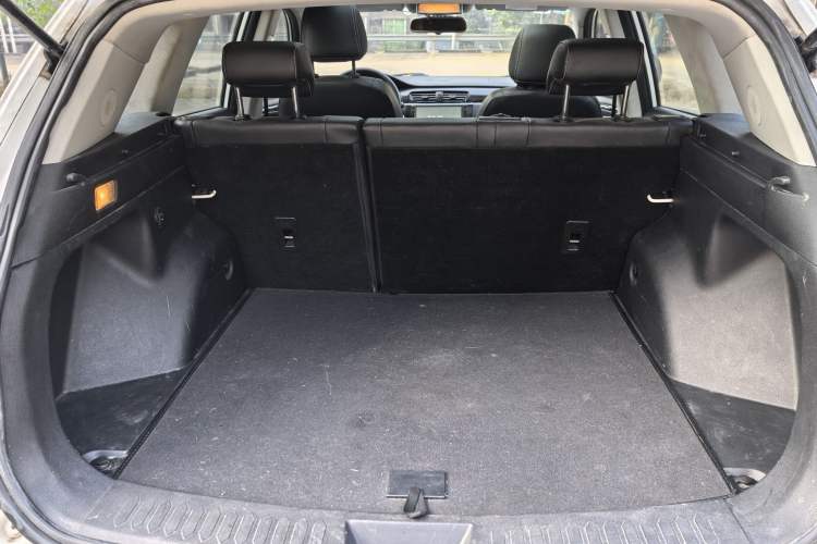 Used Zotye T600 2015 2.0T DCT Prestige Edition
