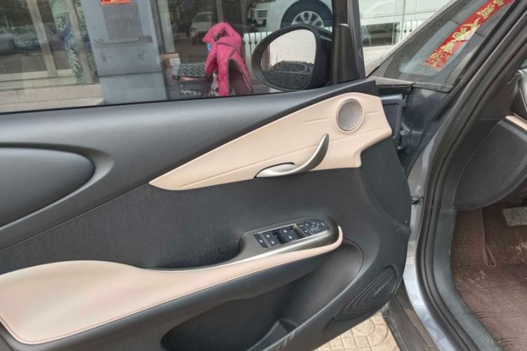 Used BYD Dolphin 2023 420 km Fashion Edition
